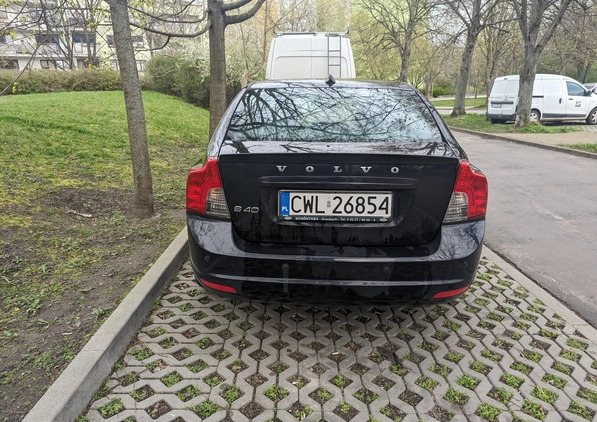 Volvo S40 cena 18500 przebieg: 242000, rok produkcji 2010 z Gdańsk małe 211